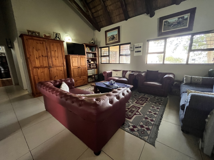 4 Bedroom Property for Sale in Agricultural Holding 400 North West